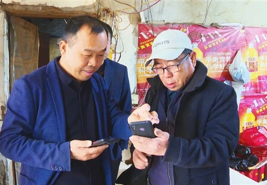 范縣人社局：資格認證省跑腿 上門(mén)服務(wù)暖人心
